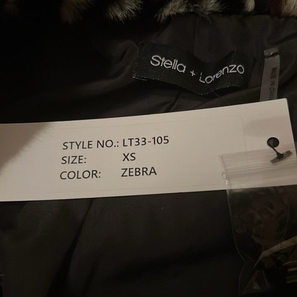 Stella + Lorenzo Plush Coat in Zebra Print, Size XSmall - Picture 14 of 16